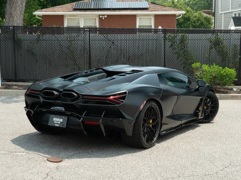 Used 2024 Lamborghini Revuelto AWD/4WD image 44