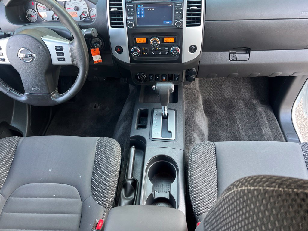 Used 2016 Nissan Frontier PRO-4X AWD/4WD image 13