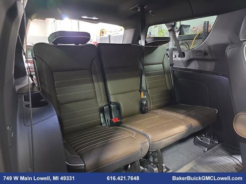 Used 2026 GMC Yukon XL Denali Ultimate w/ LPO, Floor Liner Package image 12