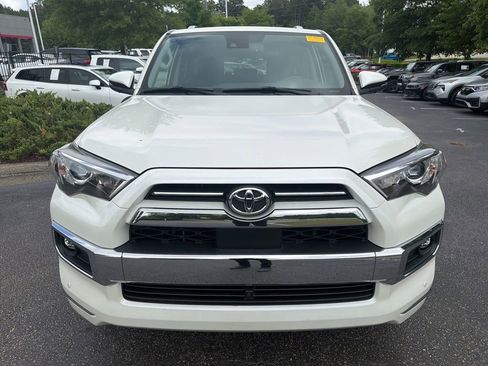 Used 2023 Toyota 4Runner Limited RWD image 3