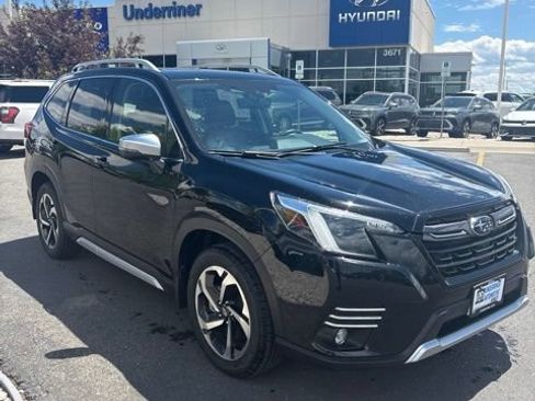 Used 2024 Subaru Forester Touring AWD/4WD image 1