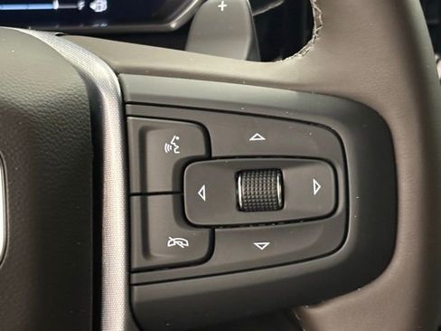 Used 2026 GMC Sierra 1500 SLT w/ SLT Premium Plus Package image 25