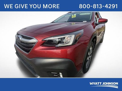 Used 2022 Subaru Outback Premium image 1