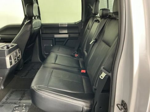 Used 2020 Ford F150 Lariat w/ Equipment Group 502A Luxury AWD/4WD image 29