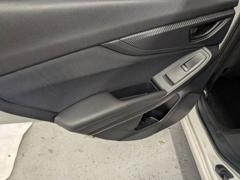 Used 2017 Subaru Impreza 2.0i image 23