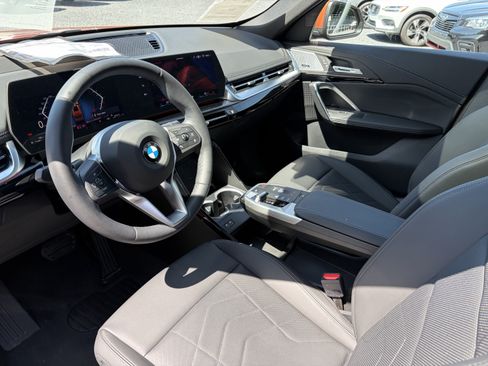 Used 2025 BMW X1 xDrive28i w/ Premium Package AWD/4WD image 10