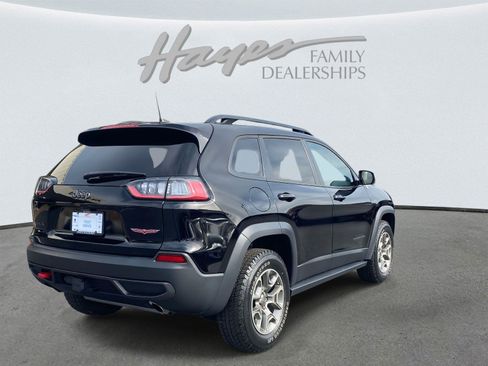 Certified 2022 Jeep Cherokee Trailhawk w/ Trailer Tow Group image 3