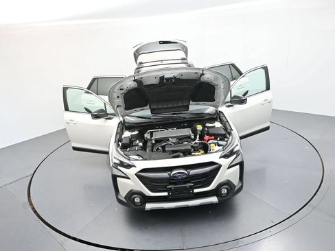 Used 2024 Subaru Outback Limited XT AWD/4WD image 33