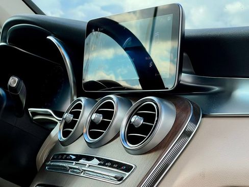 Certified 2022 Mercedes-Benz GLC 300 GLC 300 image 15