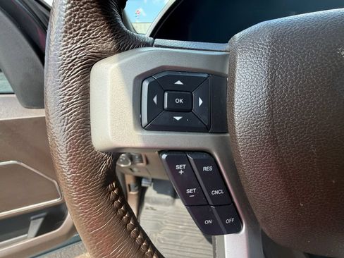 Used 2015 Ford F150 King Ranch w/ Equipment Group 601A Luxury AWD/4WD image 15