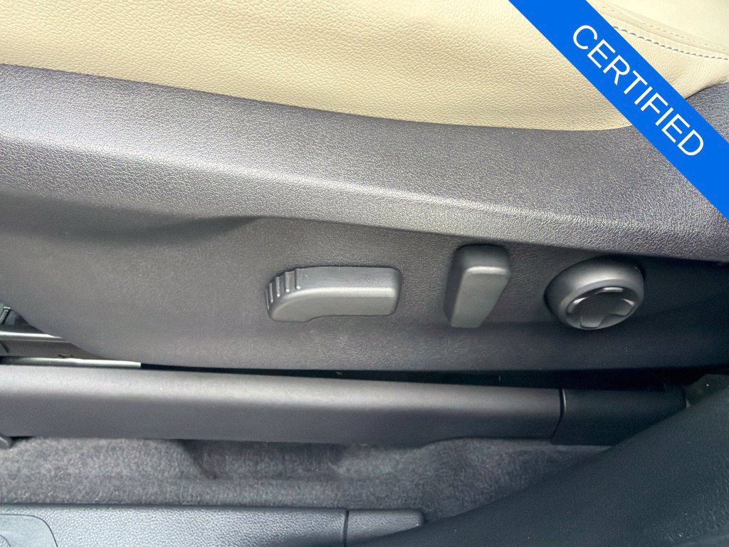 Certified 2024 Subaru Ascent Limited w/ Technology Package AWD/4WD image 12
