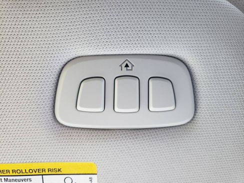 Used 2025 Ford Expedition Active AWD/4WD image 21