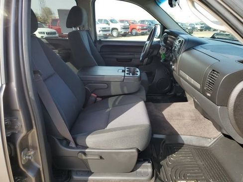 Used 2013 Chevrolet Silverado 1500 LT w/ Interior Plus Package AWD/4WD image 27