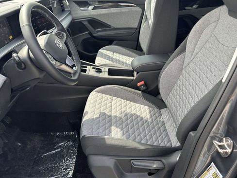 New 2026 Volkswagen Tiguan S AWD/4WD image 13