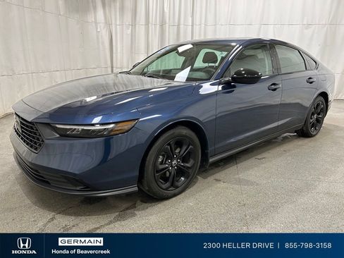 Certified 2025 Honda Accord SE image 4