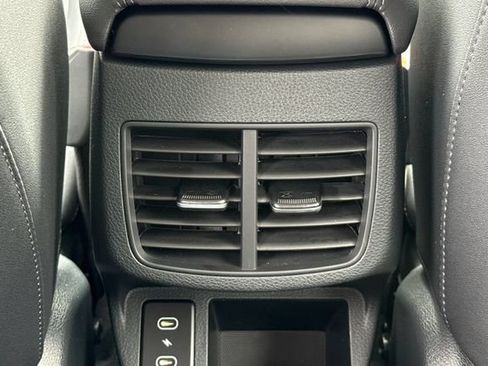 New 2026 Kia Seltos S FWD image 15