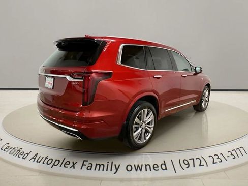 Used 2023 Cadillac XT6 Premium Luxury w/ Technology Package AWD/4WD image 5