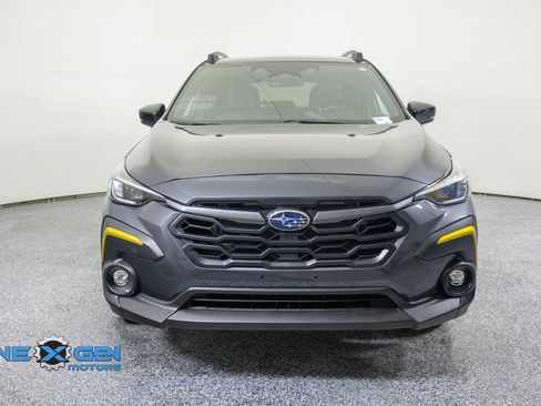 Used 2025 Subaru Crosstrek 2.5i Sport w/ Crosstrek Mirror Package AWD/4WD image 2