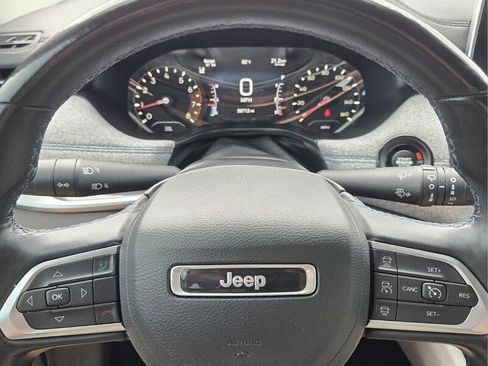 Certified 2022 Jeep Compass Latitude w/ Convenience Group AWD/4WD image 30
