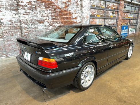 Used 1999 BMW M3 Coupe RWD image 3