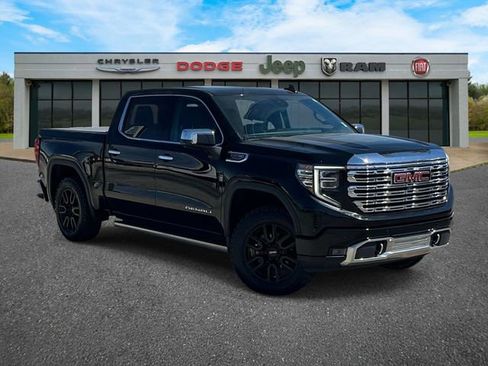 Used 2022 GMC Sierra 1500 Denali w/ Denali Reserve Package image 2