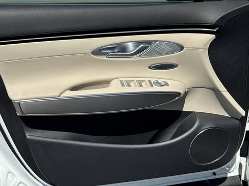 New 2026 Genesis GV70 2.5T Select AWD/4WD image 10