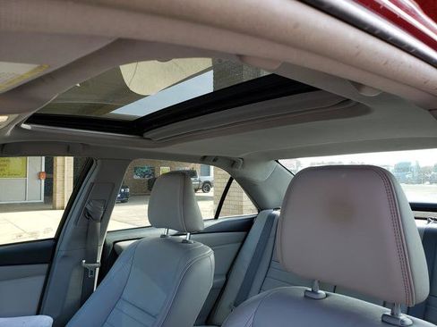 Used 2015 Toyota Camry XLE w/ Moonroof Package image 12