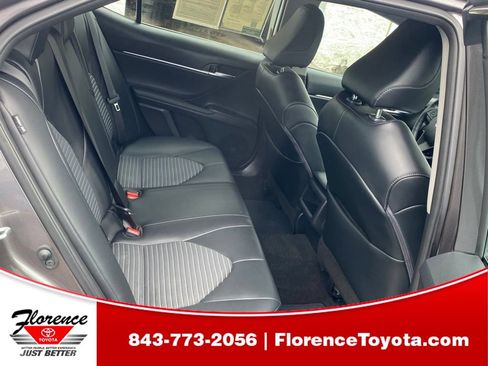 Used 2023 Toyota Camry SE AWD/4WD image 16