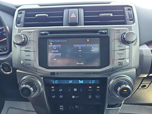 Used 2017 Toyota 4Runner Limited AWD/4WD image 21