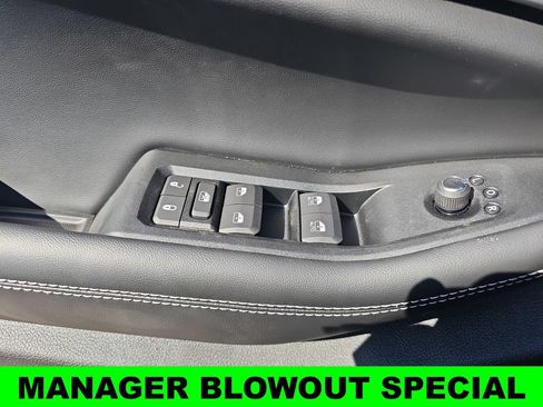 New 2026 Jeep Grand Cherokee L Limited w/ Limited Altitude Package AWD/4WD image 30