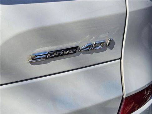 Used 2021 BMW X5 sDrive40i w/ M Sport Package image 9