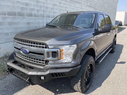 Used 2018 Ford F150 XLT w/ Equipment Group 302A Luxury AWD/4WD image 10