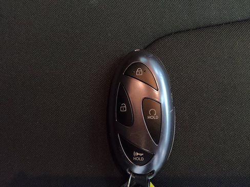 Used 2025 Hyundai Elantra Sport w/ Cargo Package FWD image 32