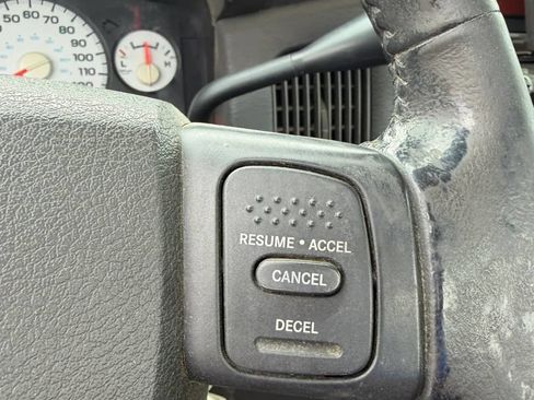Used 2005 Dodge Ram 1500 Truck SLT w/ Daytona Edition Group RWD image 17