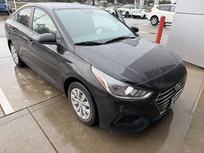 Used 2022 Hyundai Accent SE