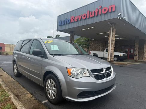 Used 2017 Dodge Grand Caravan SE w/ Power Window Group FWD image 1