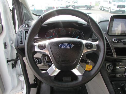 Used 2021 Ford Transit Connect XLT image 16
