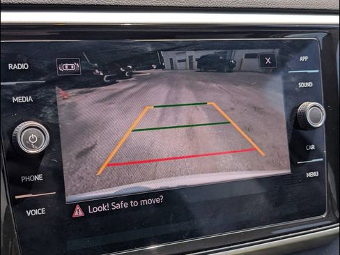 Certified 2023 Volkswagen Atlas SE FWD image 17