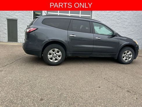 Used 2014 Chevrolet Traverse LS image 14