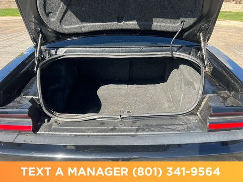 Used 2023 Dodge Challenger SXT w/ Blacktop Package image 21