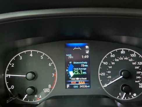 Used 2023 Toyota Corolla Cross LE w/ Moonroof Package AWD/4WD image 35