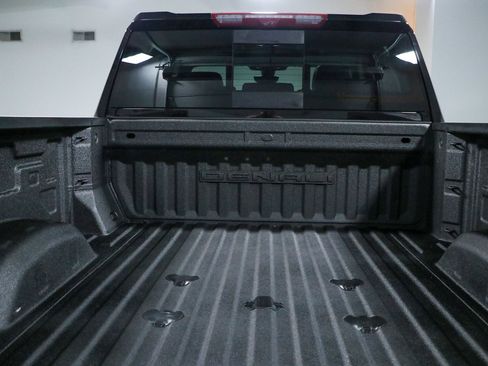 Used 2023 GMC Sierra 2500 Denali w/ Denali Ultimate Package AWD/4WD image 33