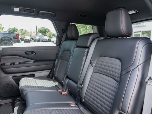 New 2026 Nissan Pathfinder Rock Creek AWD/4WD image 22