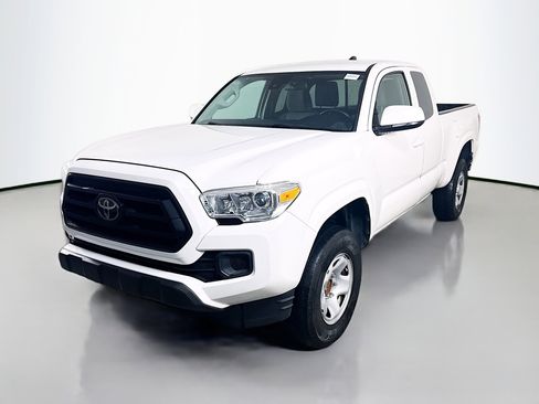 Used 2021 Toyota Tacoma SR RWD image 4