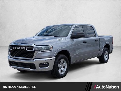 Used 2025 RAM 1500 Big Horn AWD/4WD image 1