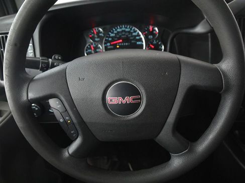 Used 2019 GMC Savana 2500 w/ Driver Convenience Package RWD image 10
