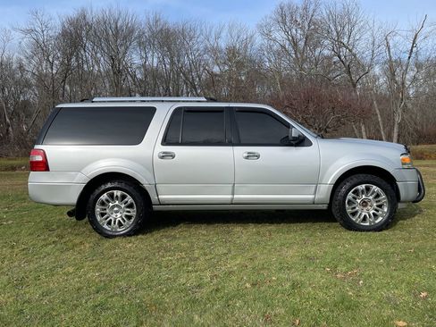 Used 2010 Ford Expedition EL Limited image 39