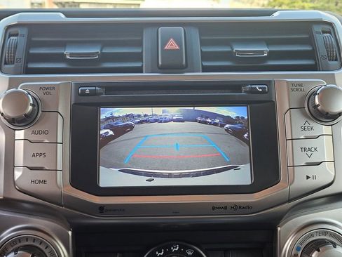 Used 2019 Toyota 4Runner SR5 AWD/4WD image 22