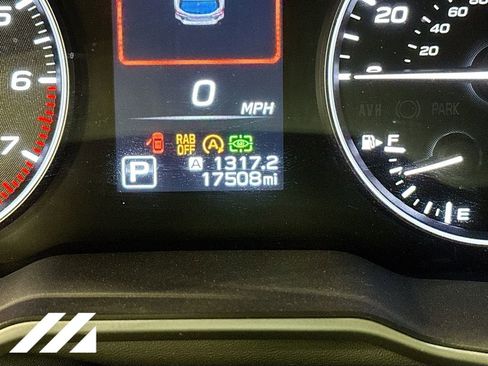 Used 2020 Subaru Outback Touring XT AWD/4WD image 14