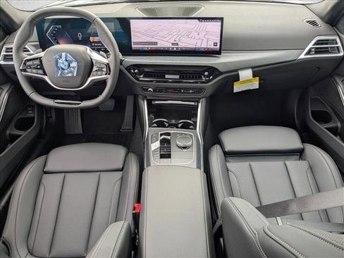 Used 2025 BMW 330i Sedan w/ Convenience Package RWD image 14
